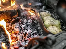 Petromax gietijzeren aardappel oven - afbeelding 5