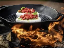 Petromax gietijzeren grill skillet 2 handvatten 30cm - afbeelding 4