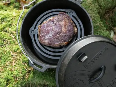 Petromax gietijzeren onderzetter met pootjes 23cm - afbeelding 3
