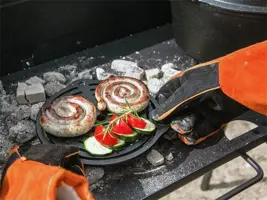 Petromax gietijzeren onderzetter met pootjes 23cm - afbeelding 4