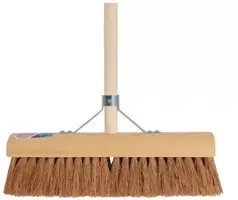 Talen Tools Kamerveger cocos met steel 150 cm kopen?