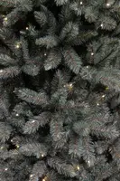 Triumph Tree Forest frosted verlichte kunstkerstboom blauwgroen 215cm - 304 lampjes - afbeelding 4