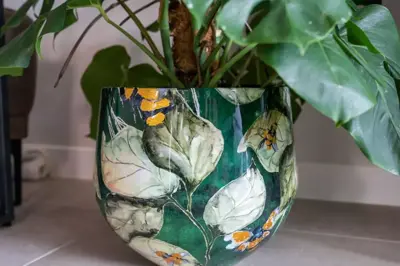 TS Collection bloempot bee metaal 33x28cm green - afbeelding 3