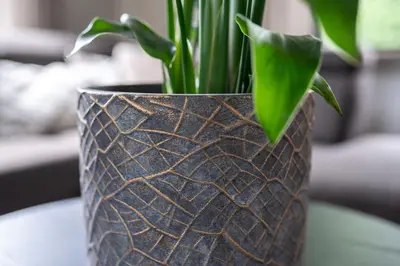 TS Collection bloempot denzel keramiek 14x13cm shiny concrete - afbeelding 3