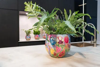 TS Collection bloempot dutch beauty metaal 24x21cm spring - afbeelding 2