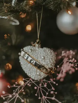 Vondels glazen kerstbal hart 'love' 9.5cm wit  - afbeelding 5
