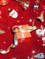 Vondels glazen kerstbal kerstman met hartjesbril 10cm rood, wit - afbeelding 6