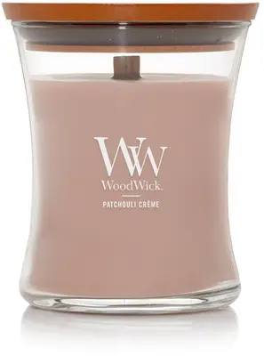 WoodWick medium candle patchouli créme 