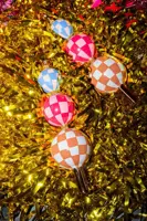 Yup in de boom piek glas ruitjes 28cm koper - afbeelding 2
