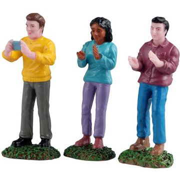 Lemax music festival fans kerstdorp figuur type 3 2025