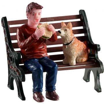 Lemax lunchbreak buddy kerstdorp figuur type 2 2020